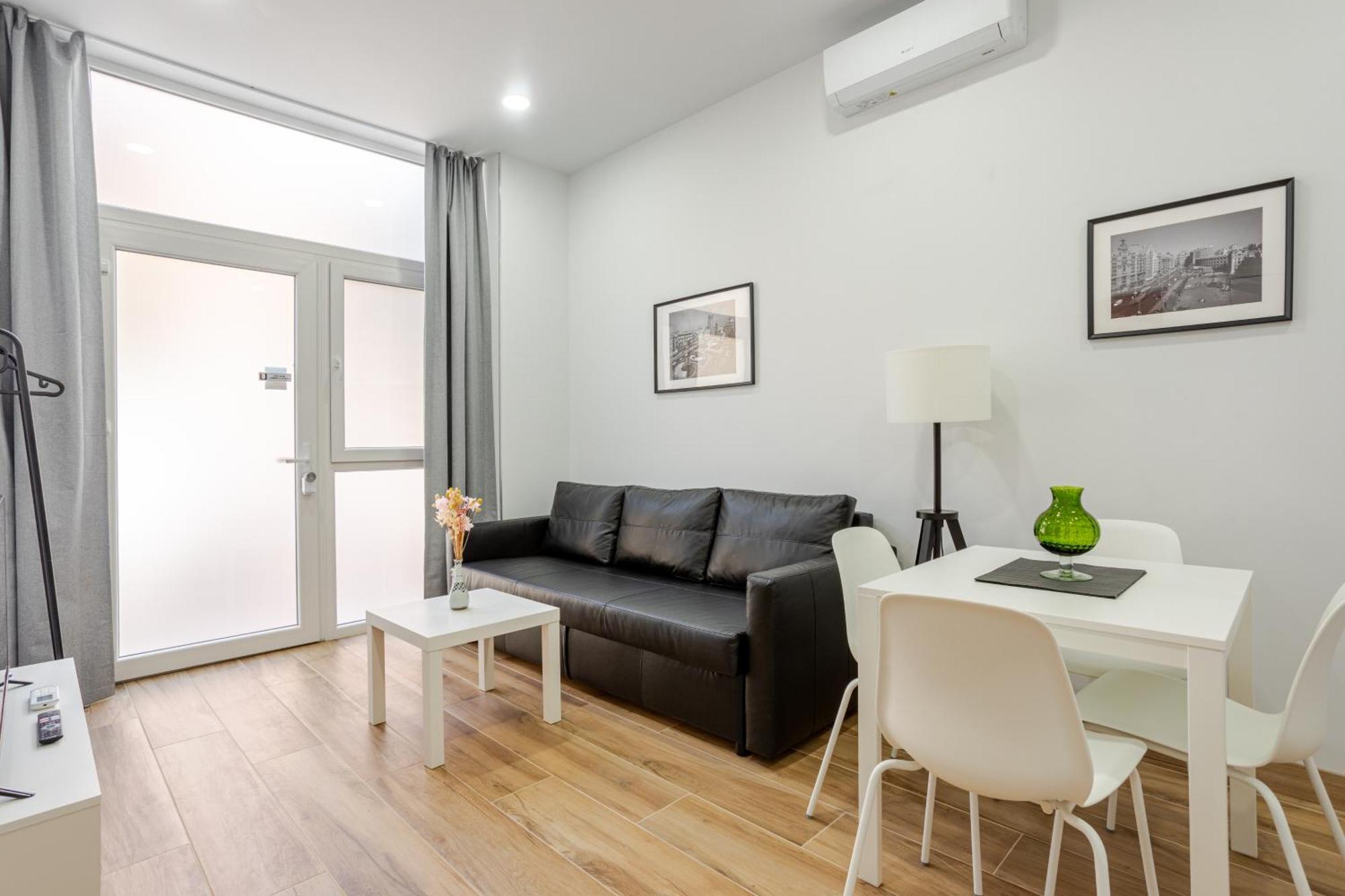 Nuevo Apartamentos Costa Del Alma Валенсия Екстериор снимка