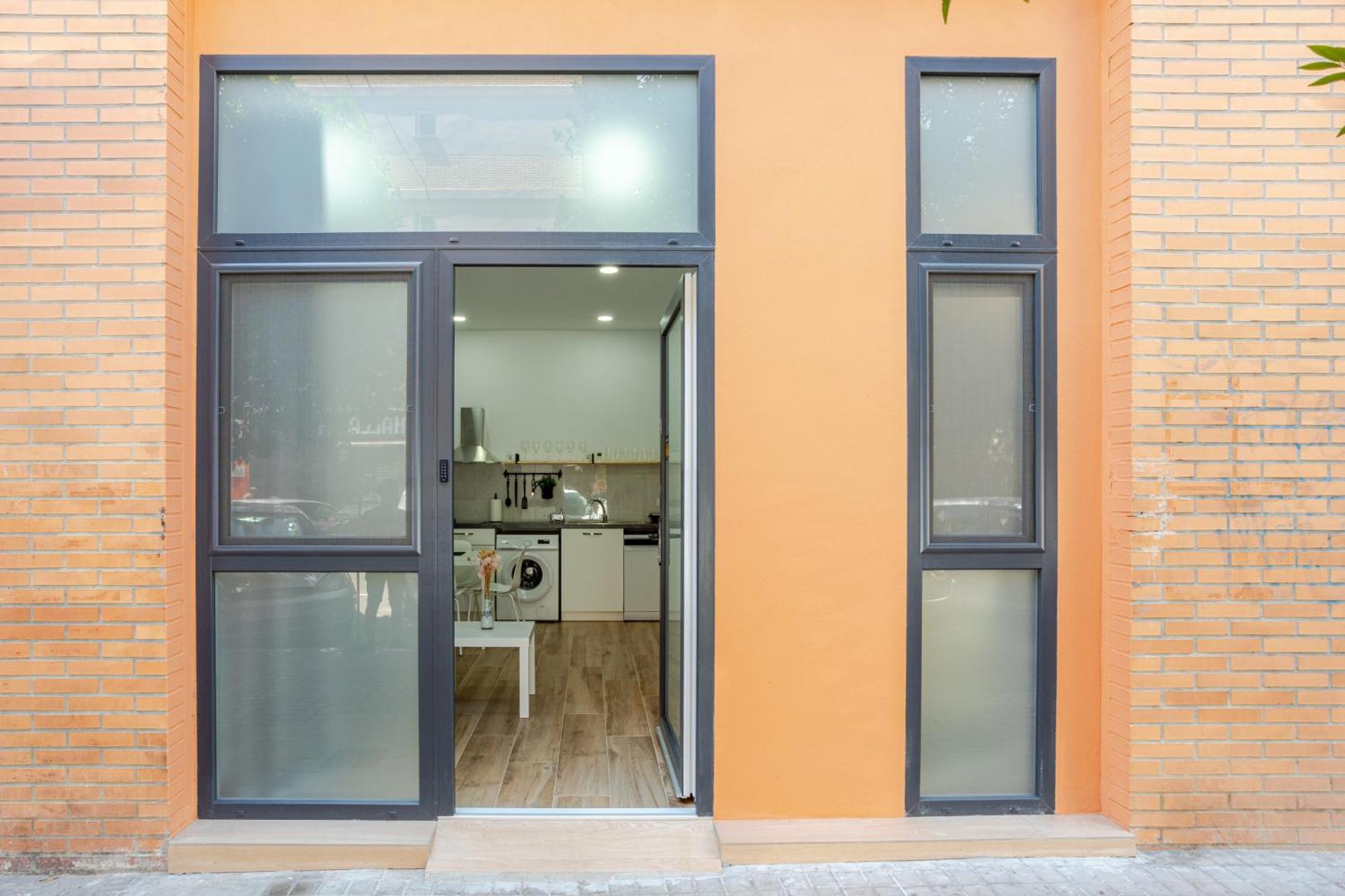 Nuevo Apartamentos Costa Del Alma Валенсия Стая снимка